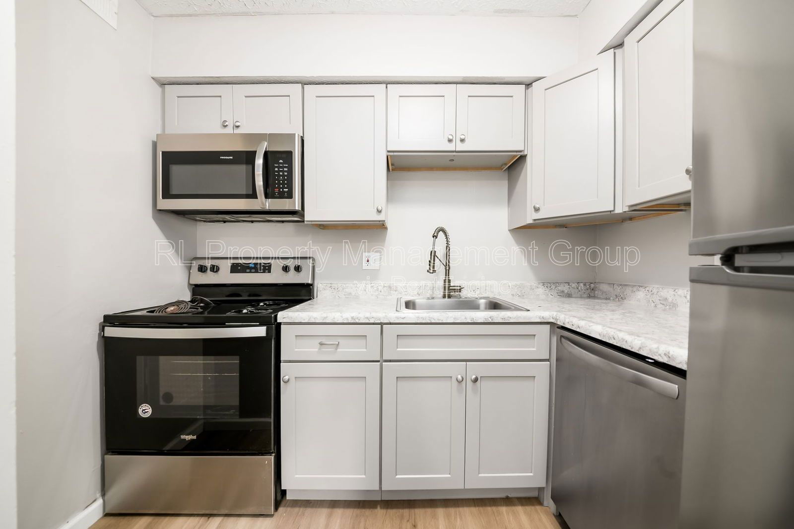 Gallery Image 12