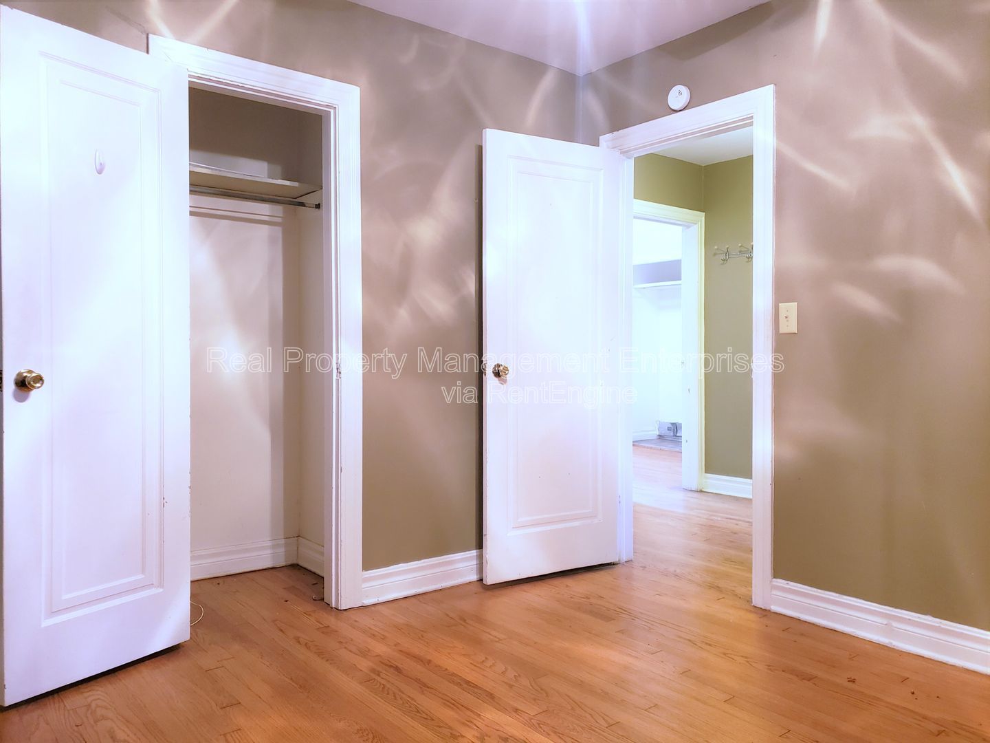 Gallery Image 6