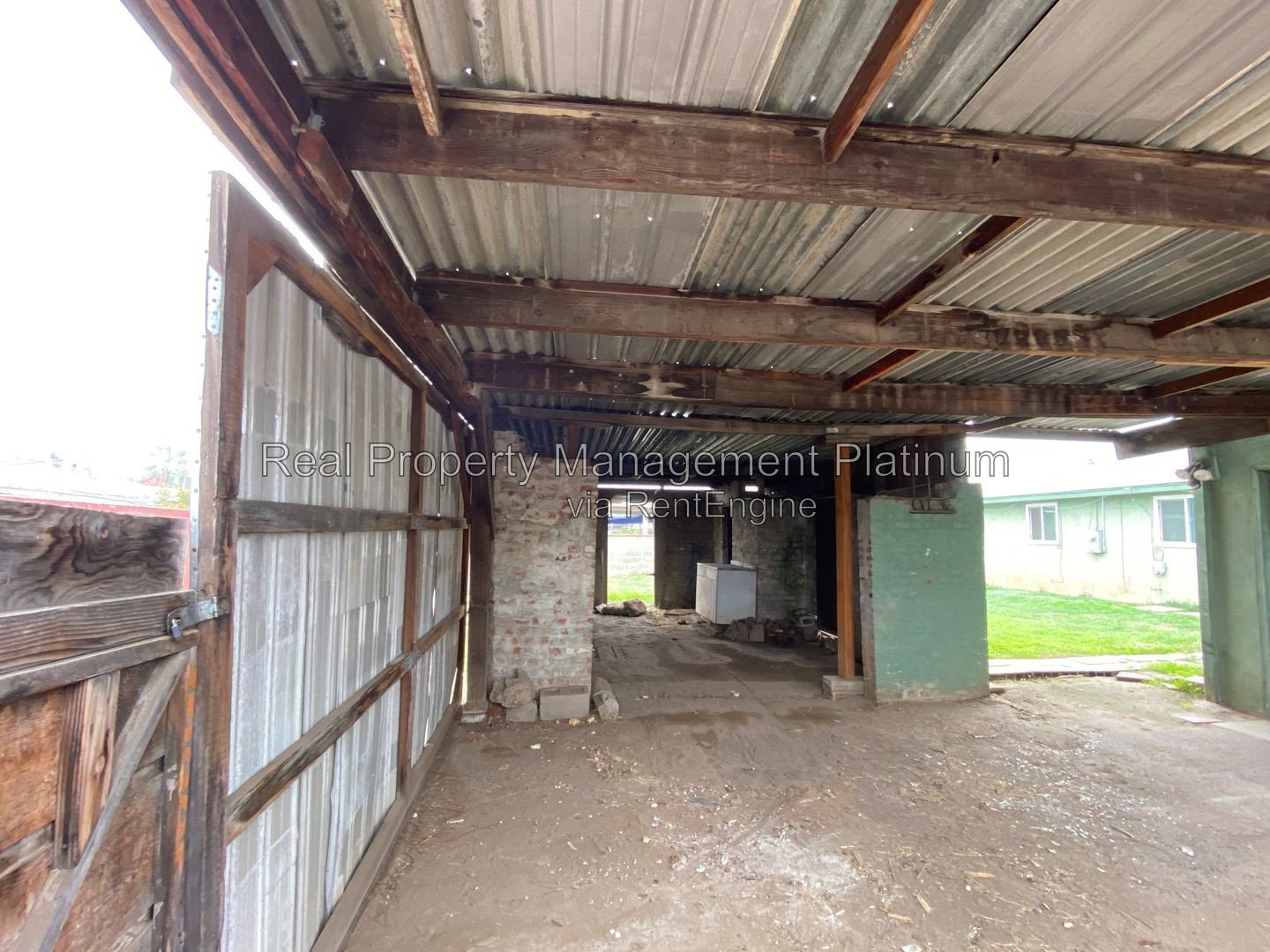 Gallery Image 18