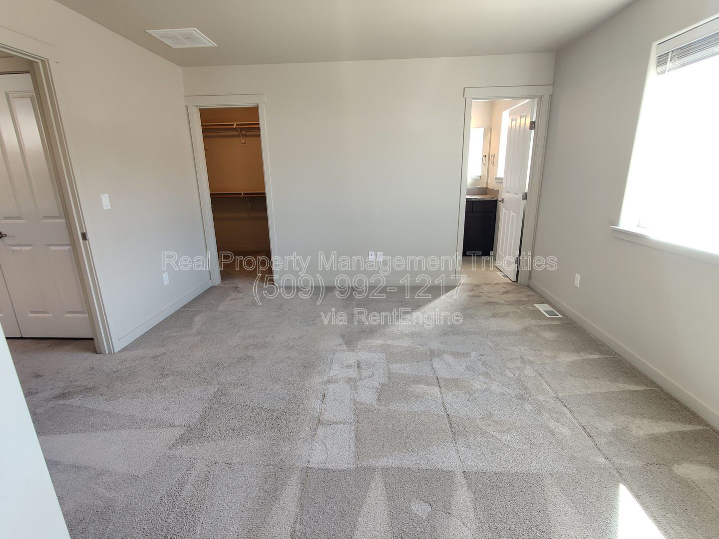 Gallery Image 19