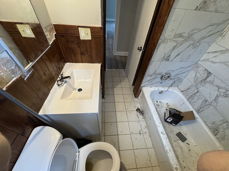 Gallery Image 16