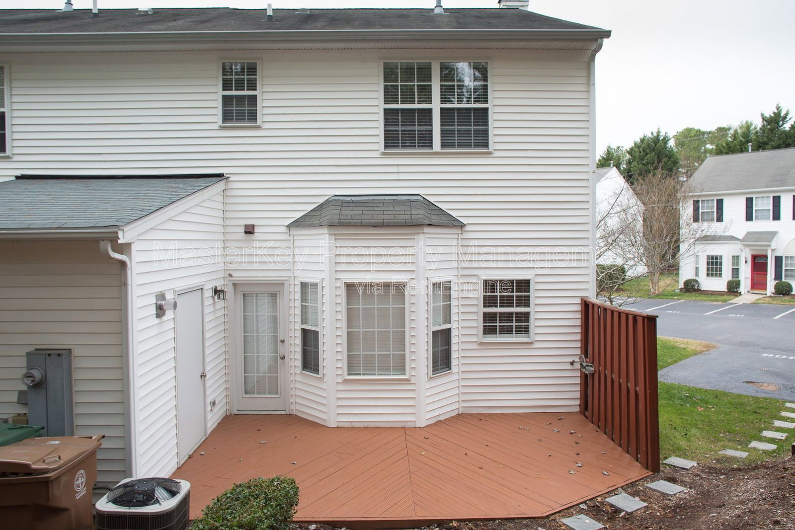 Gallery Image 16