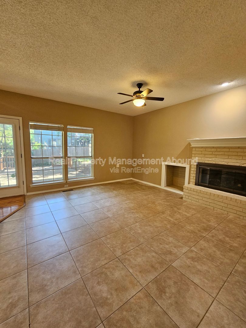 Gallery Image 12