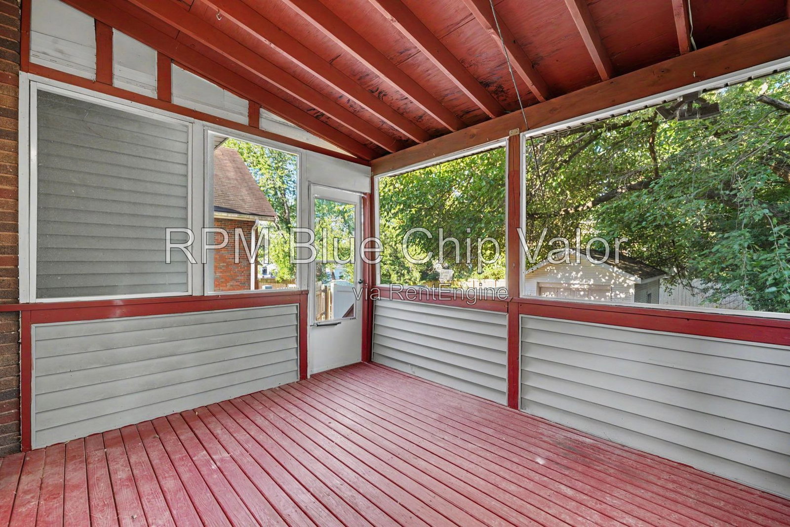 Gallery Image 13
