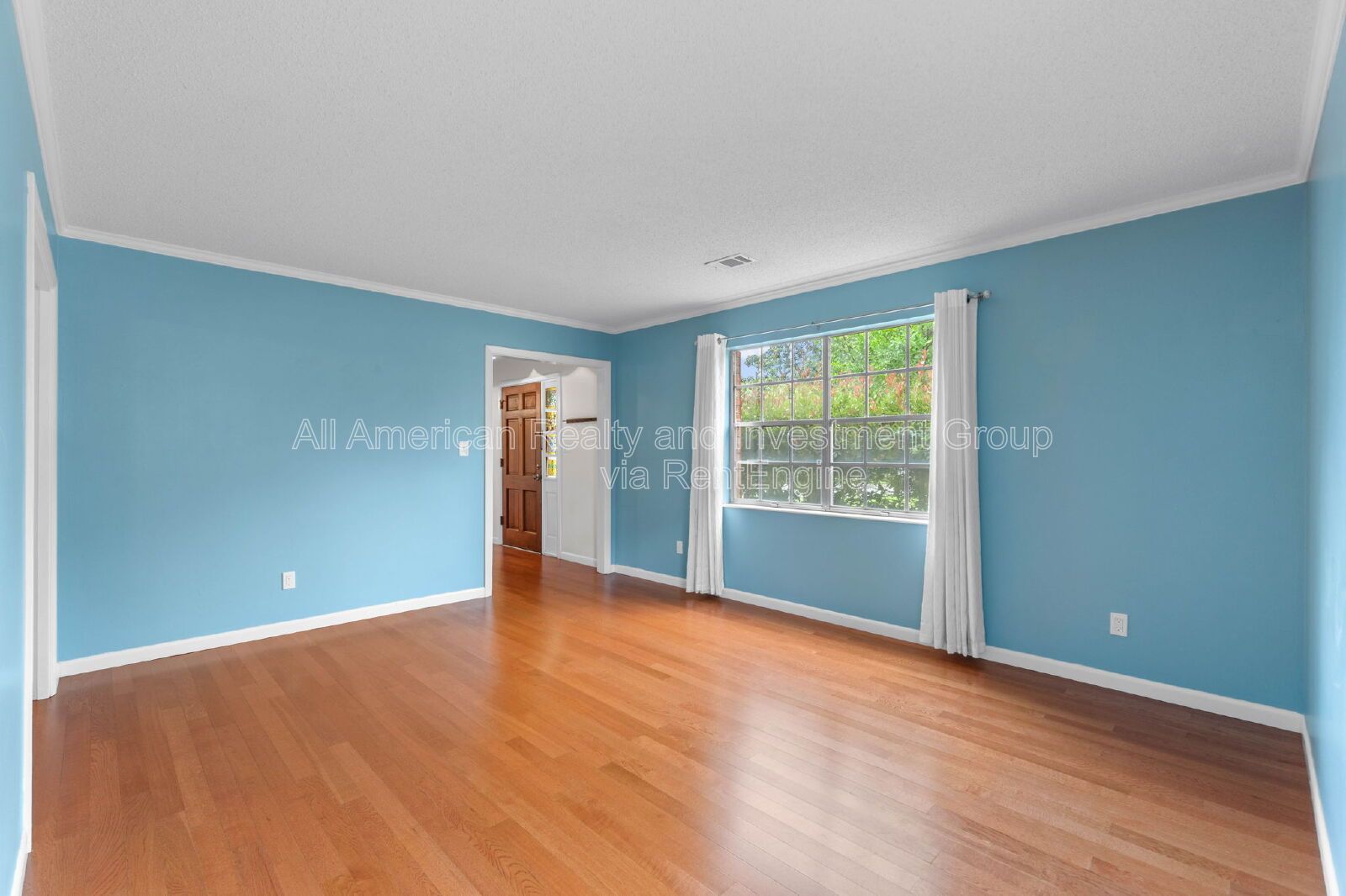 Gallery Image 6