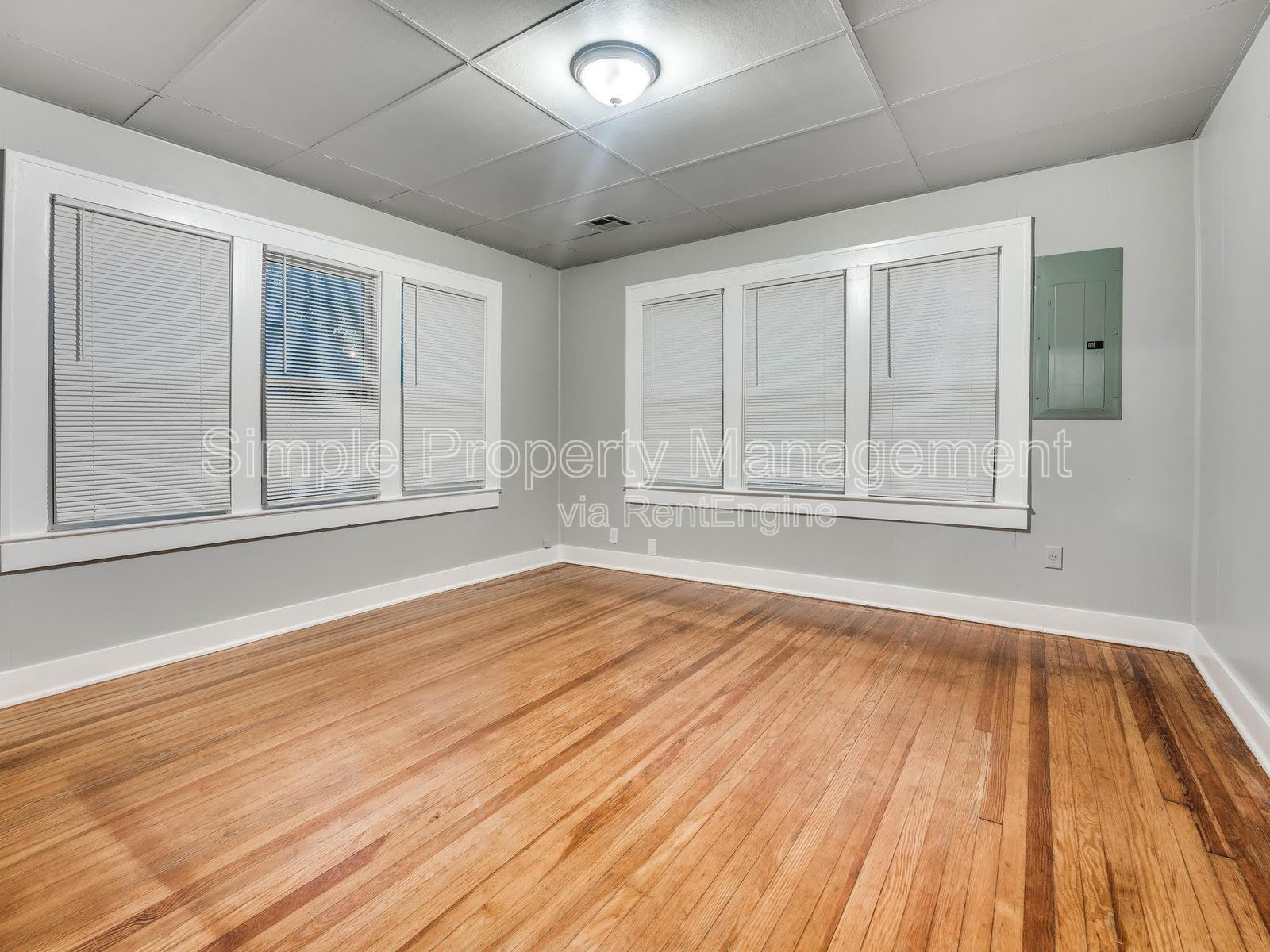 Gallery Image 13