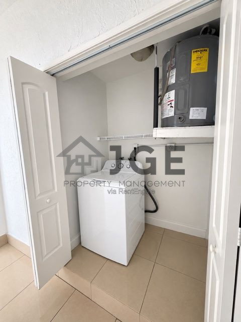 Gallery Image 22