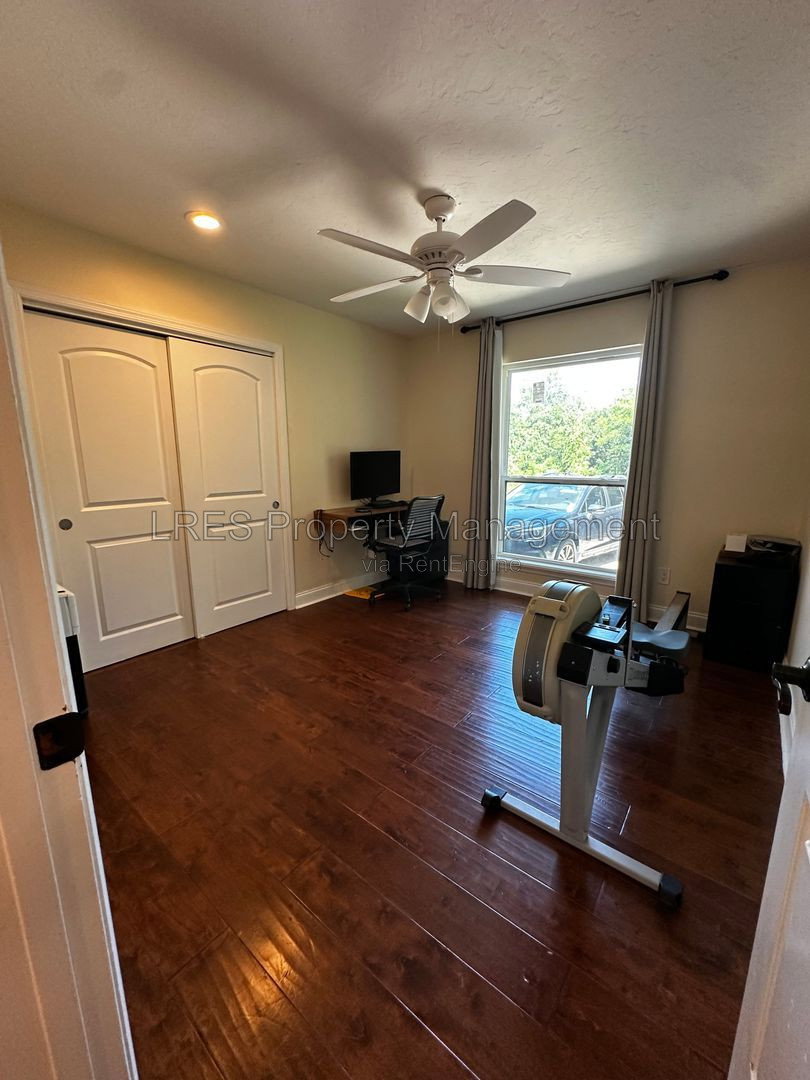 Gallery Image 20