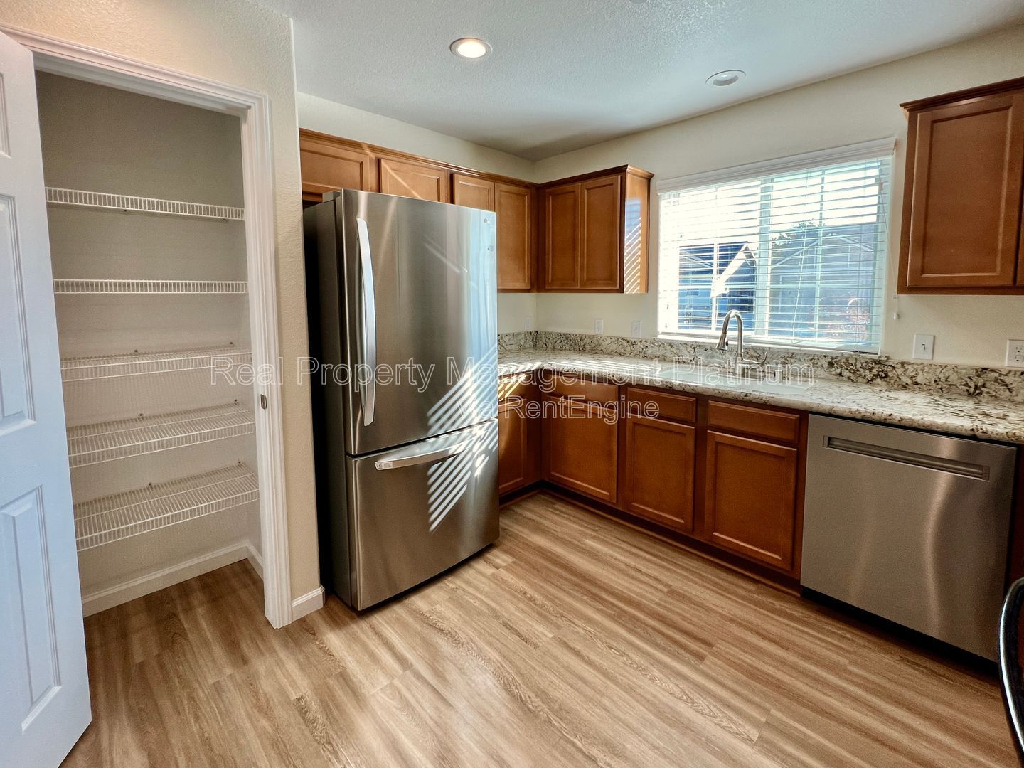 Gallery Image 17