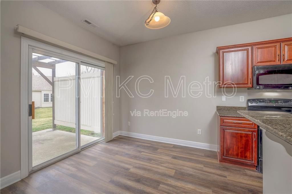 Gallery Image 25