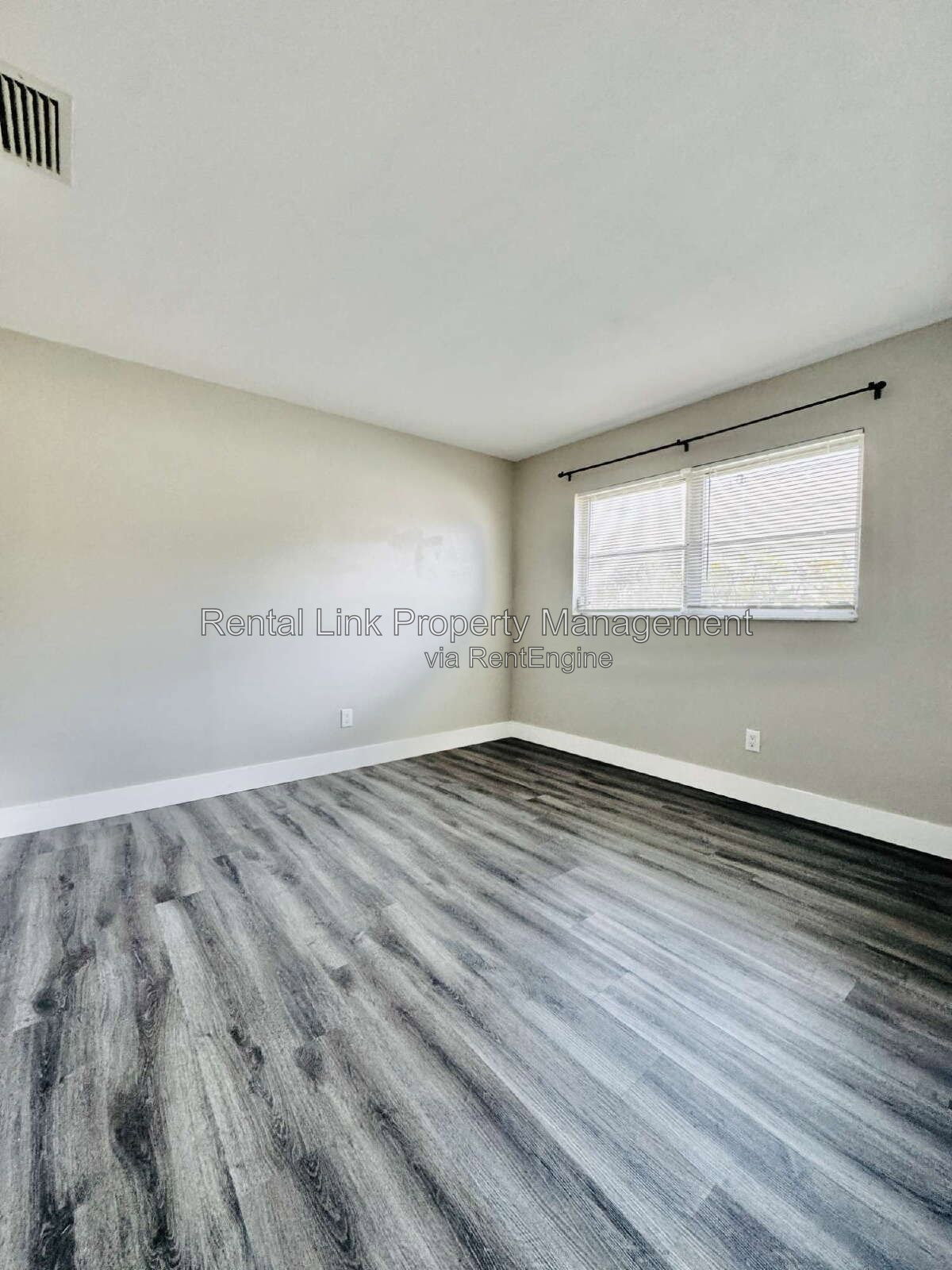 Gallery Image 25