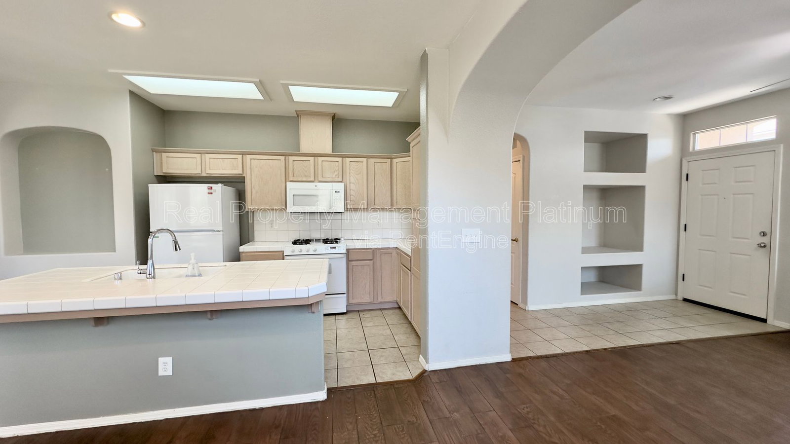 Gallery Image 12