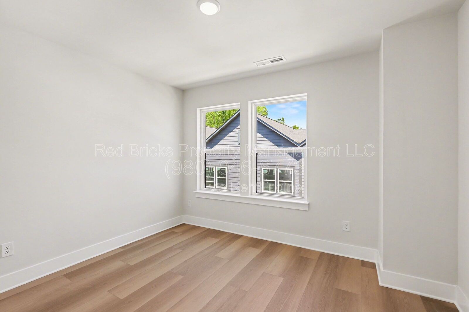Gallery Image 25