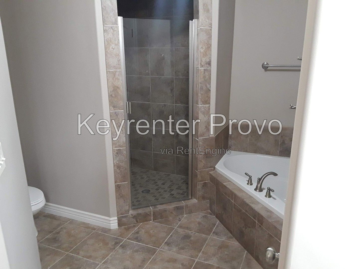Gallery Image 18