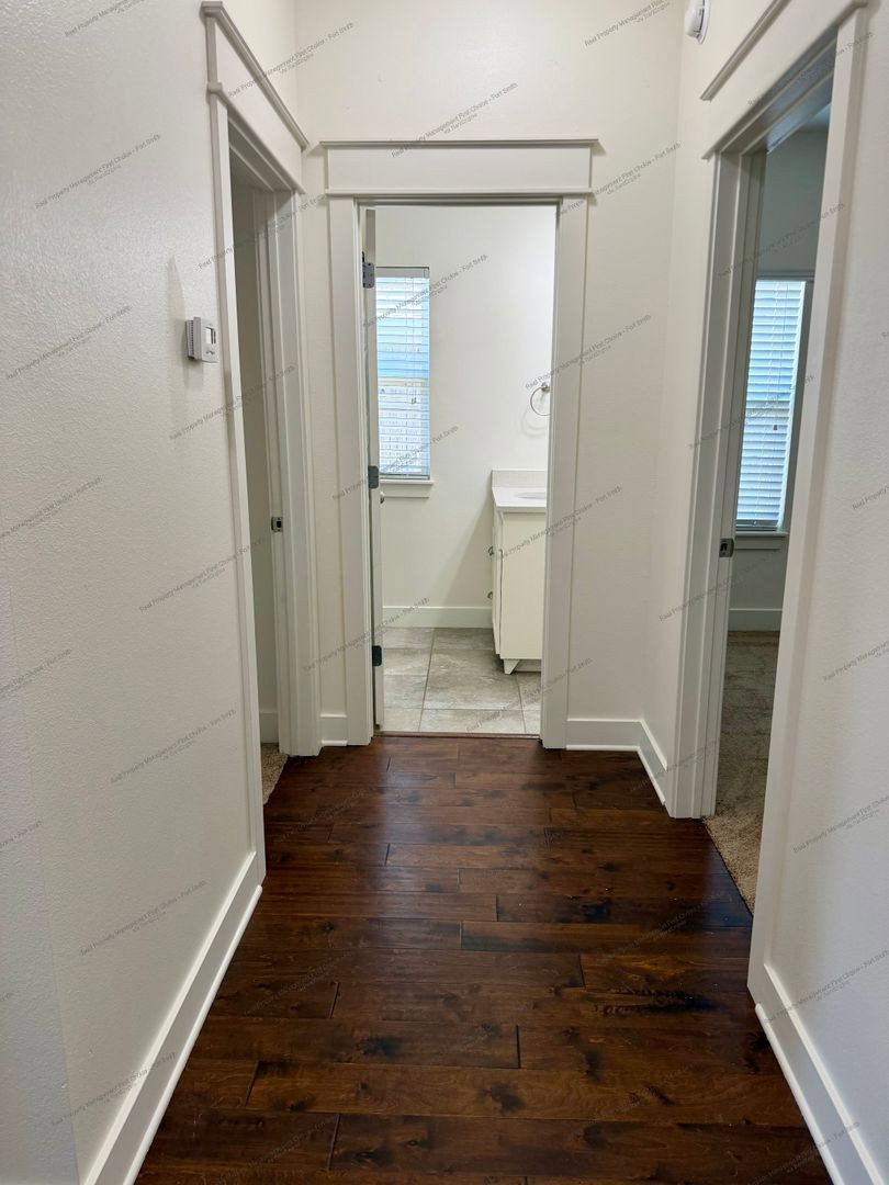 Gallery Image 17