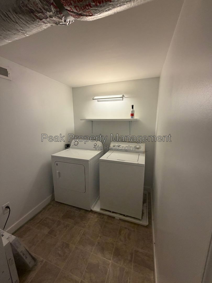 Gallery Image 18