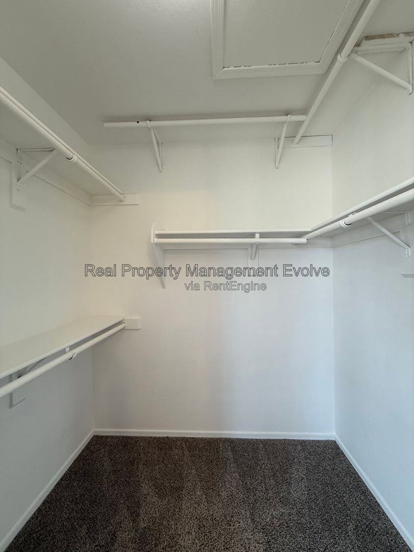 Gallery Image 21
