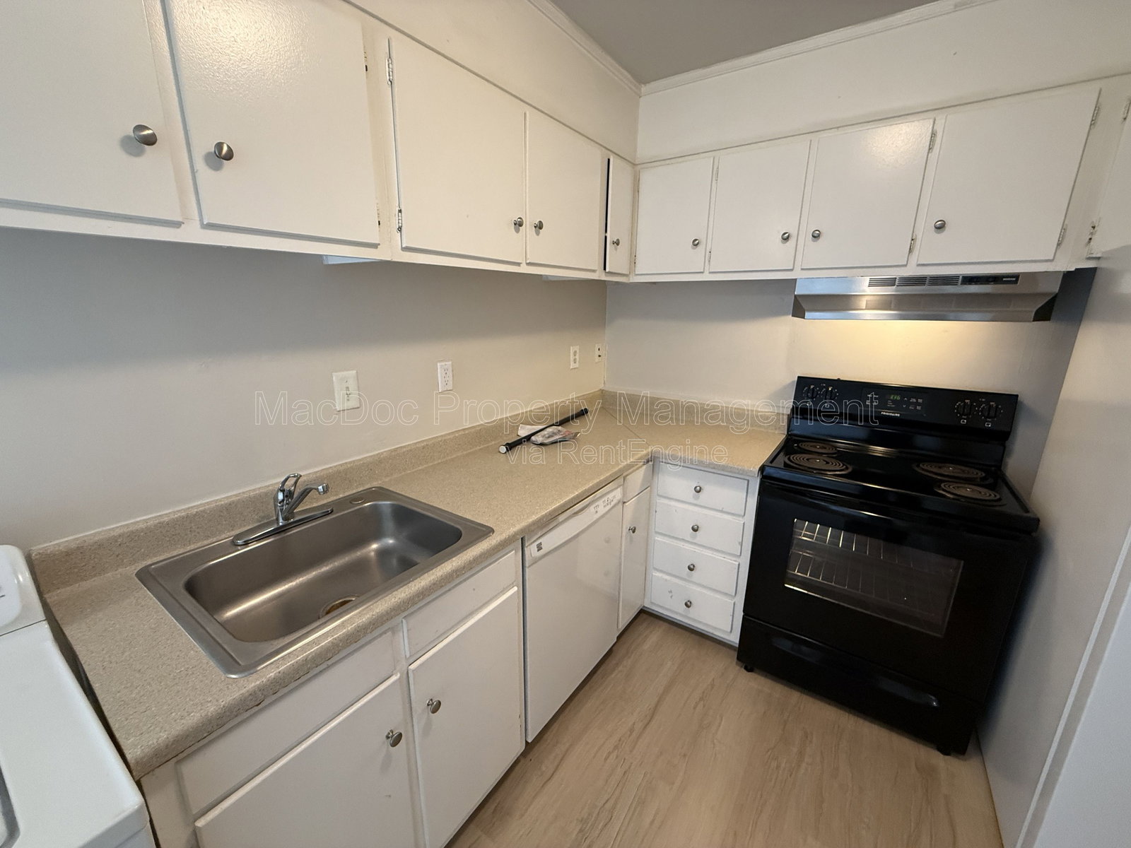 Gallery Image 14