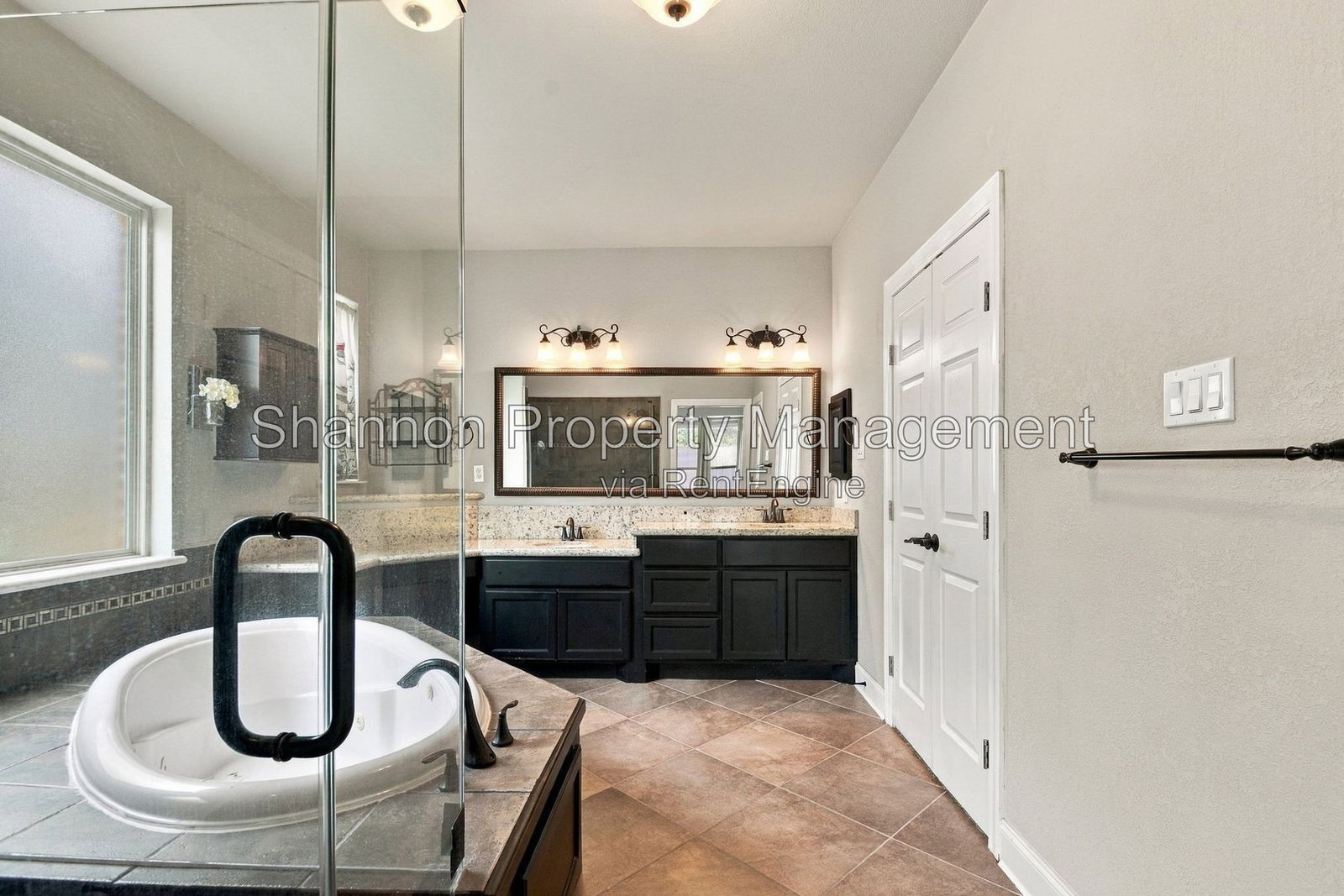 Gallery Image 36