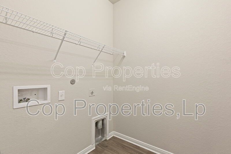 Gallery Image 37