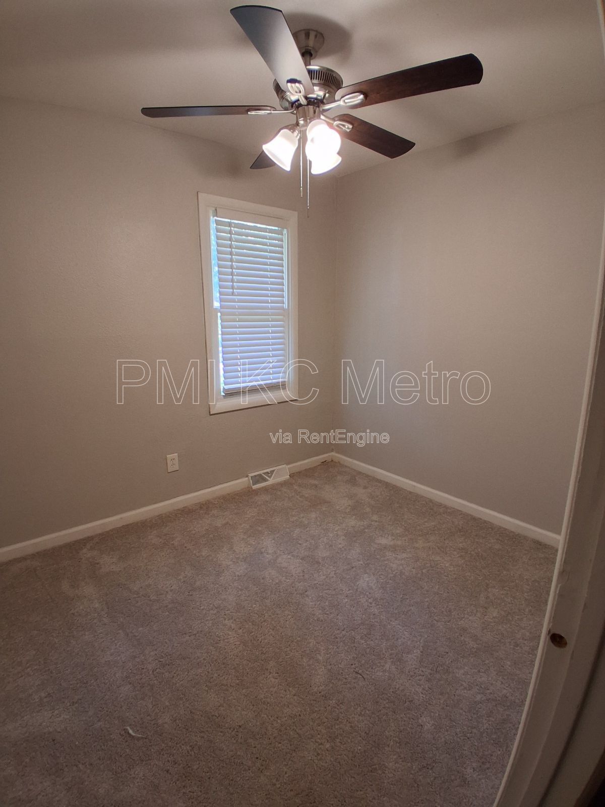 Gallery Image 19