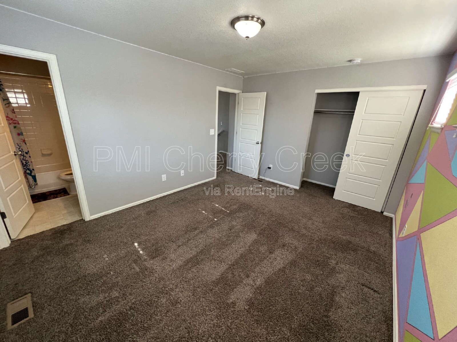 Gallery Image 39