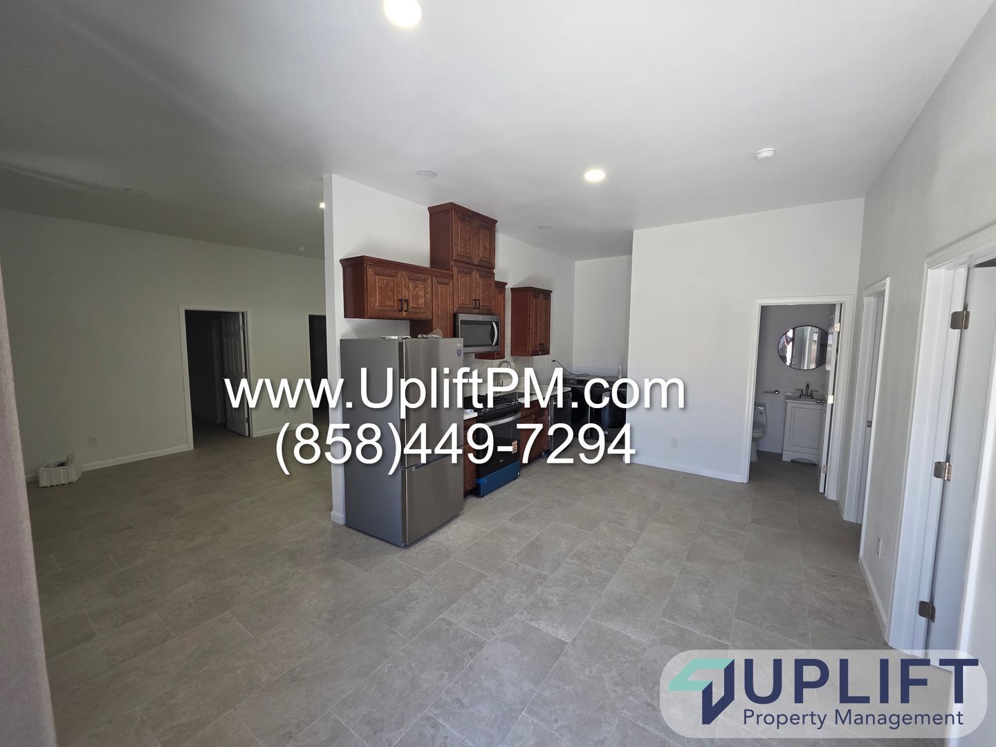 Gallery Image 0