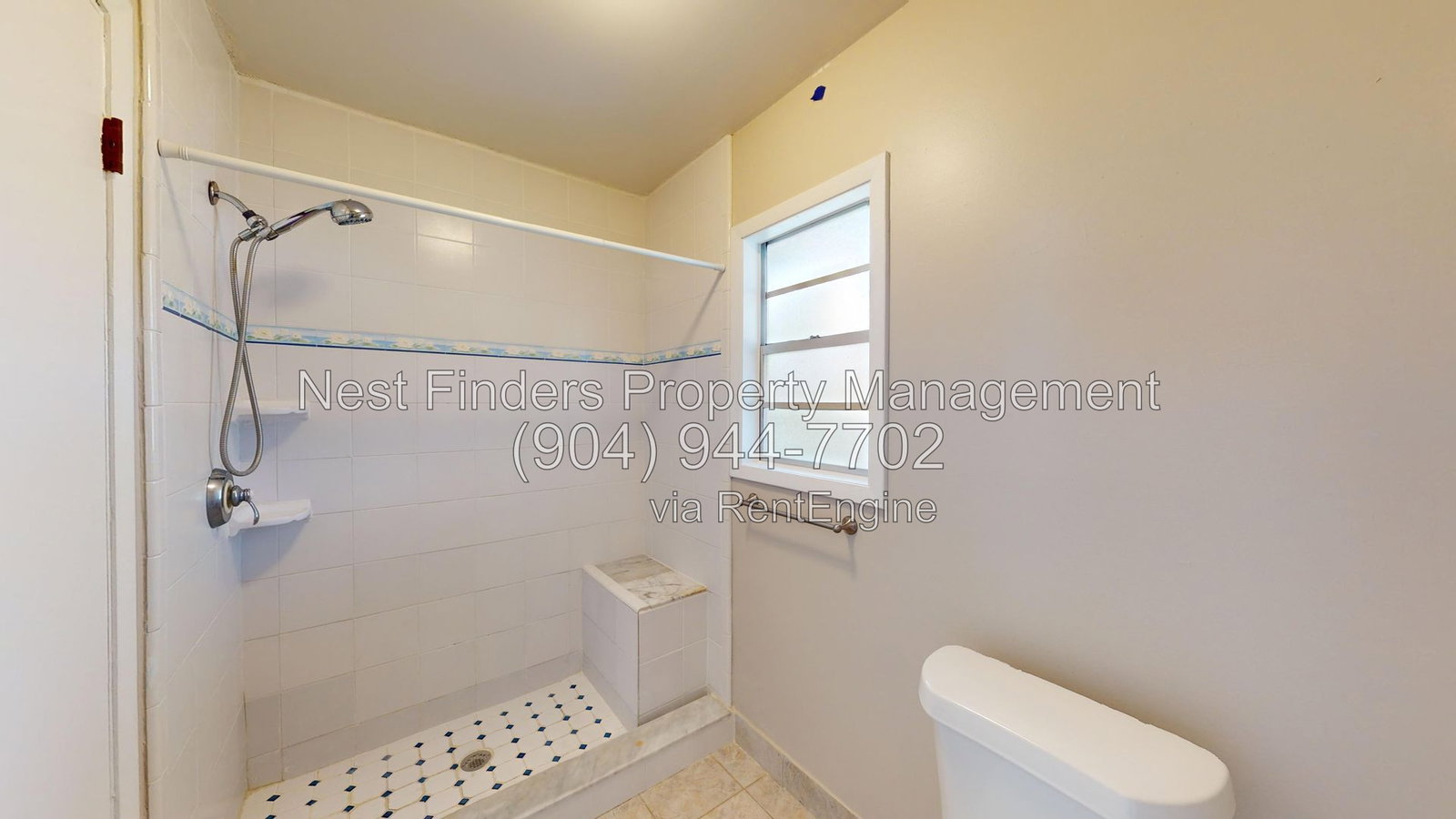 Gallery Image 16
