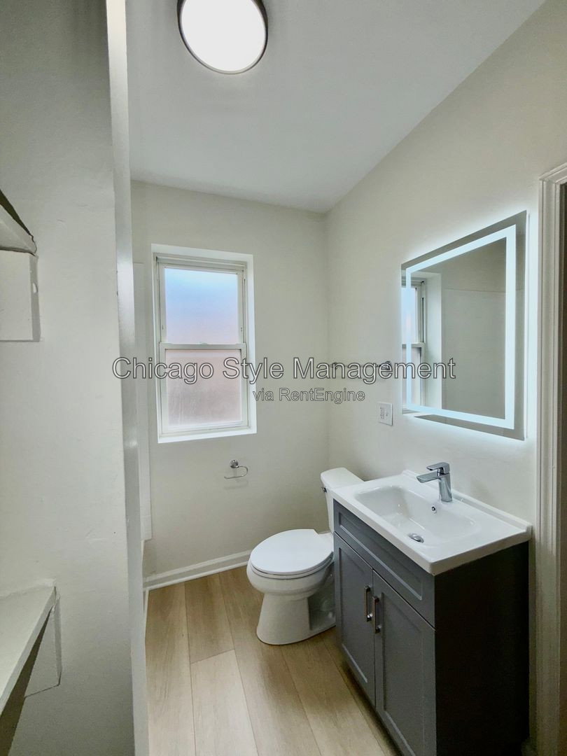 Gallery Image 8