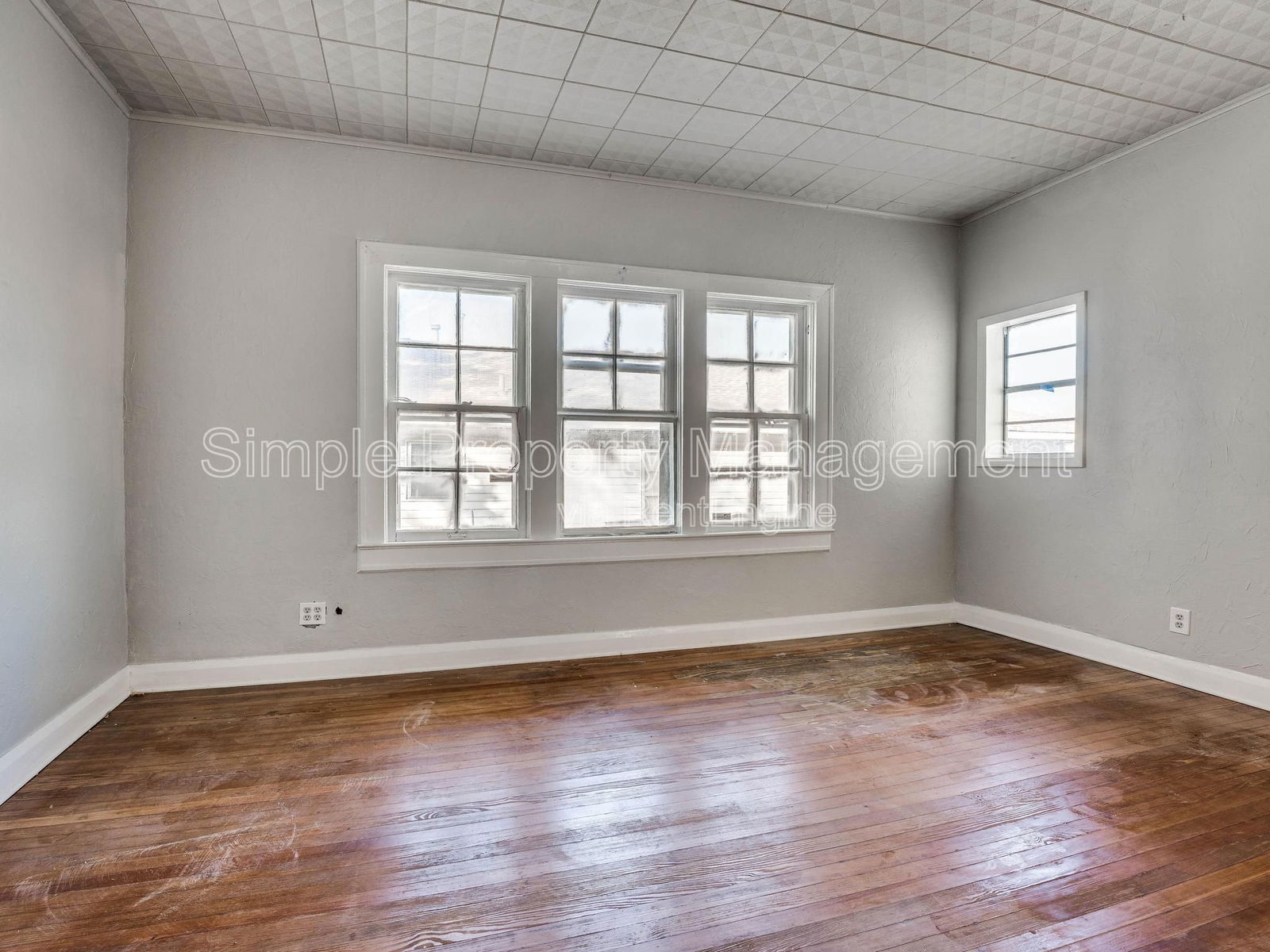 Gallery Image 10