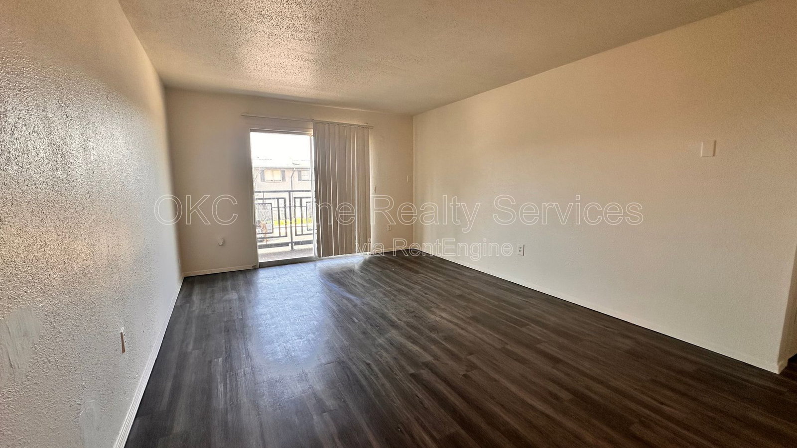 Gallery Image 0