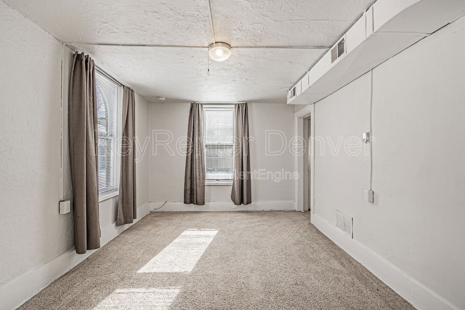 Gallery Image 30