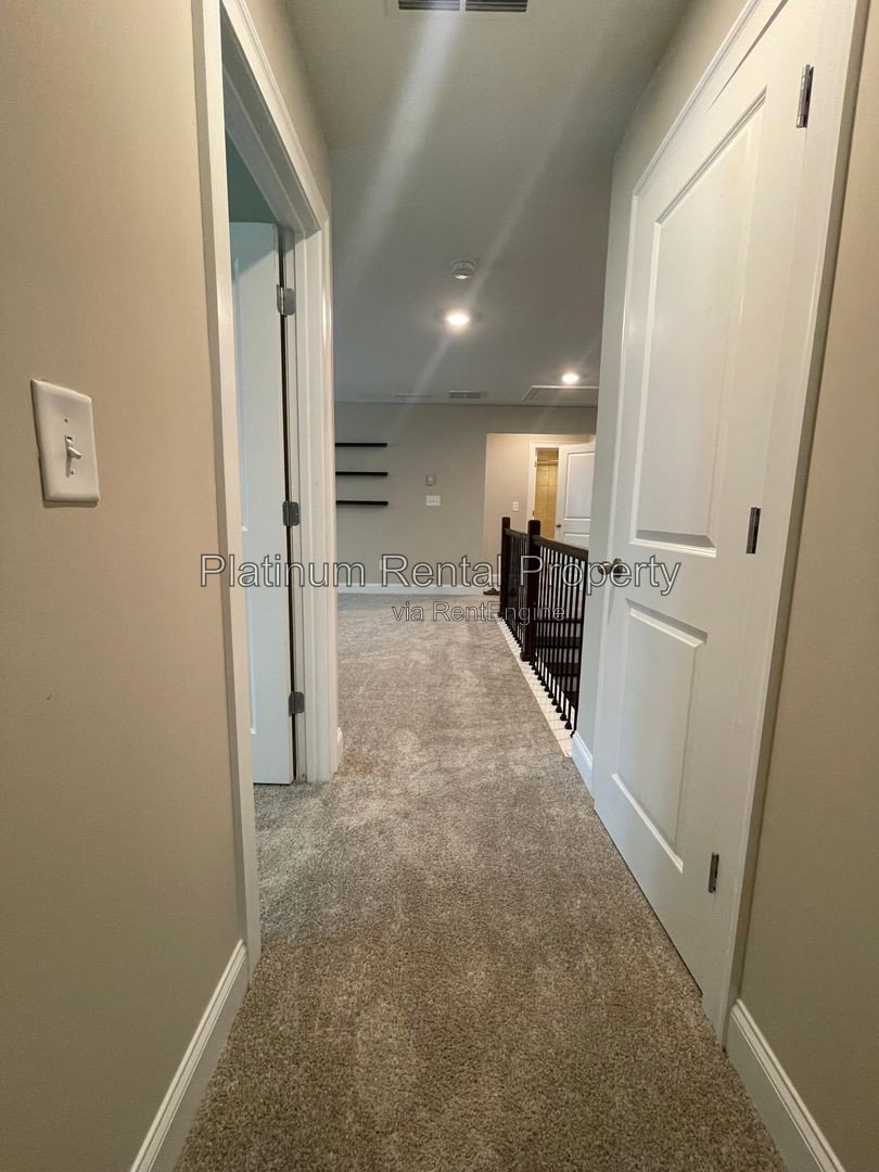 Gallery Image 75