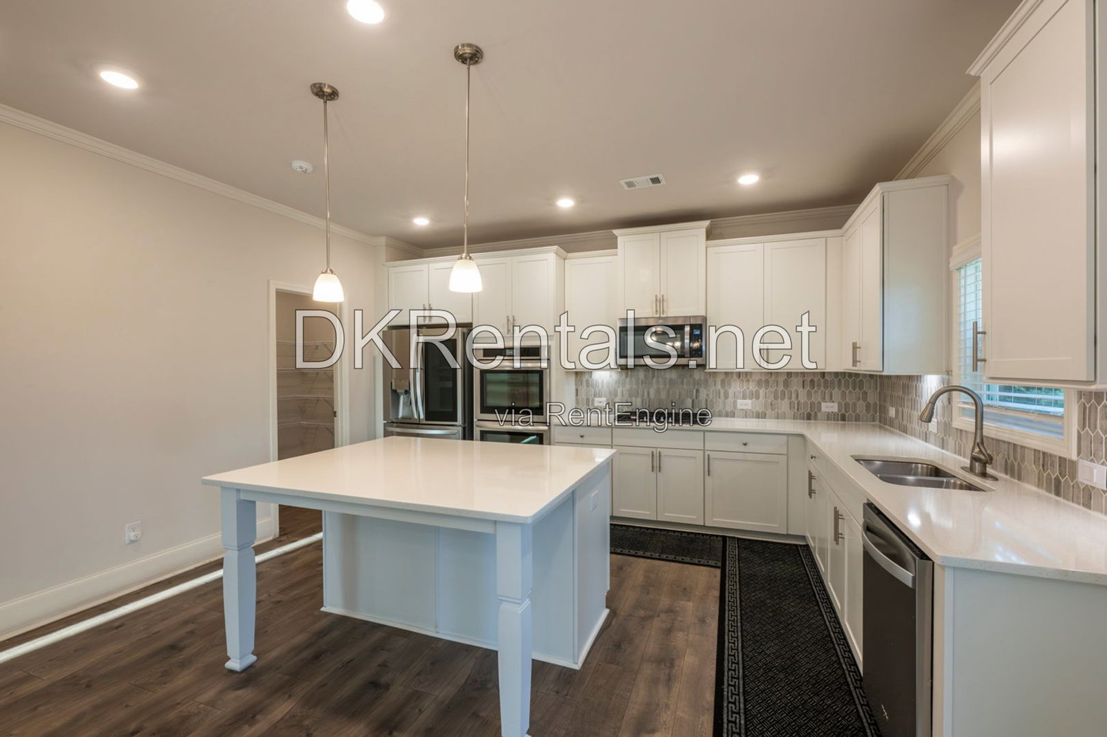 Gallery Image 11