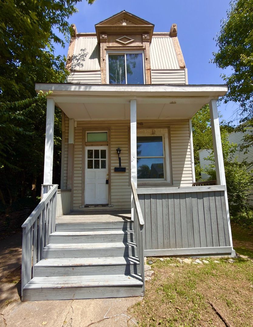 Gallery Image 0