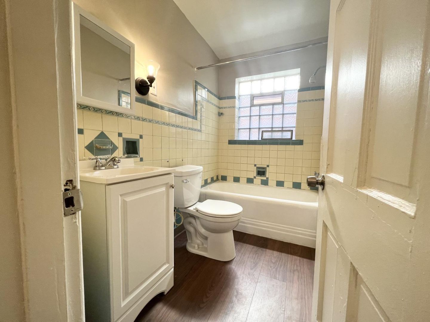 Gallery Image 6