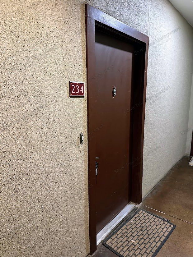 Gallery Image 17
