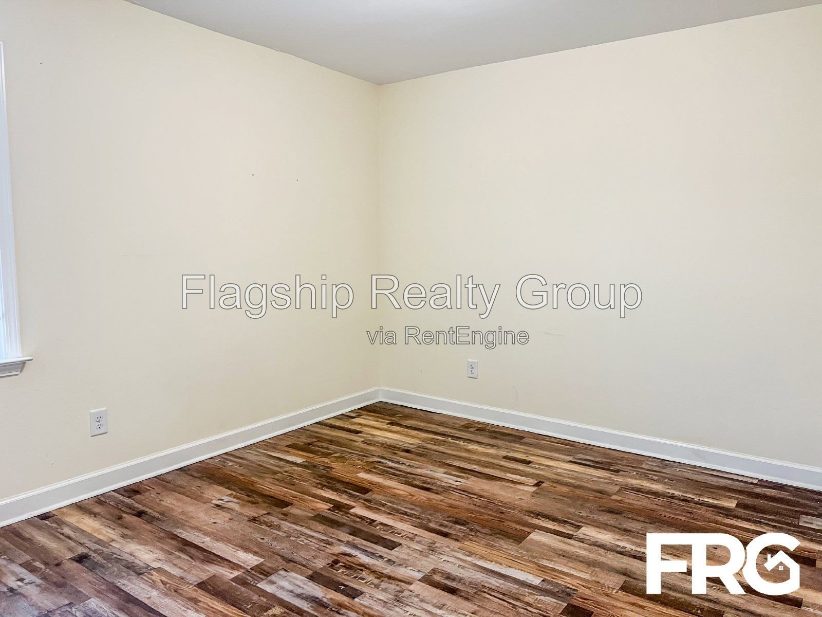 Gallery Image 32