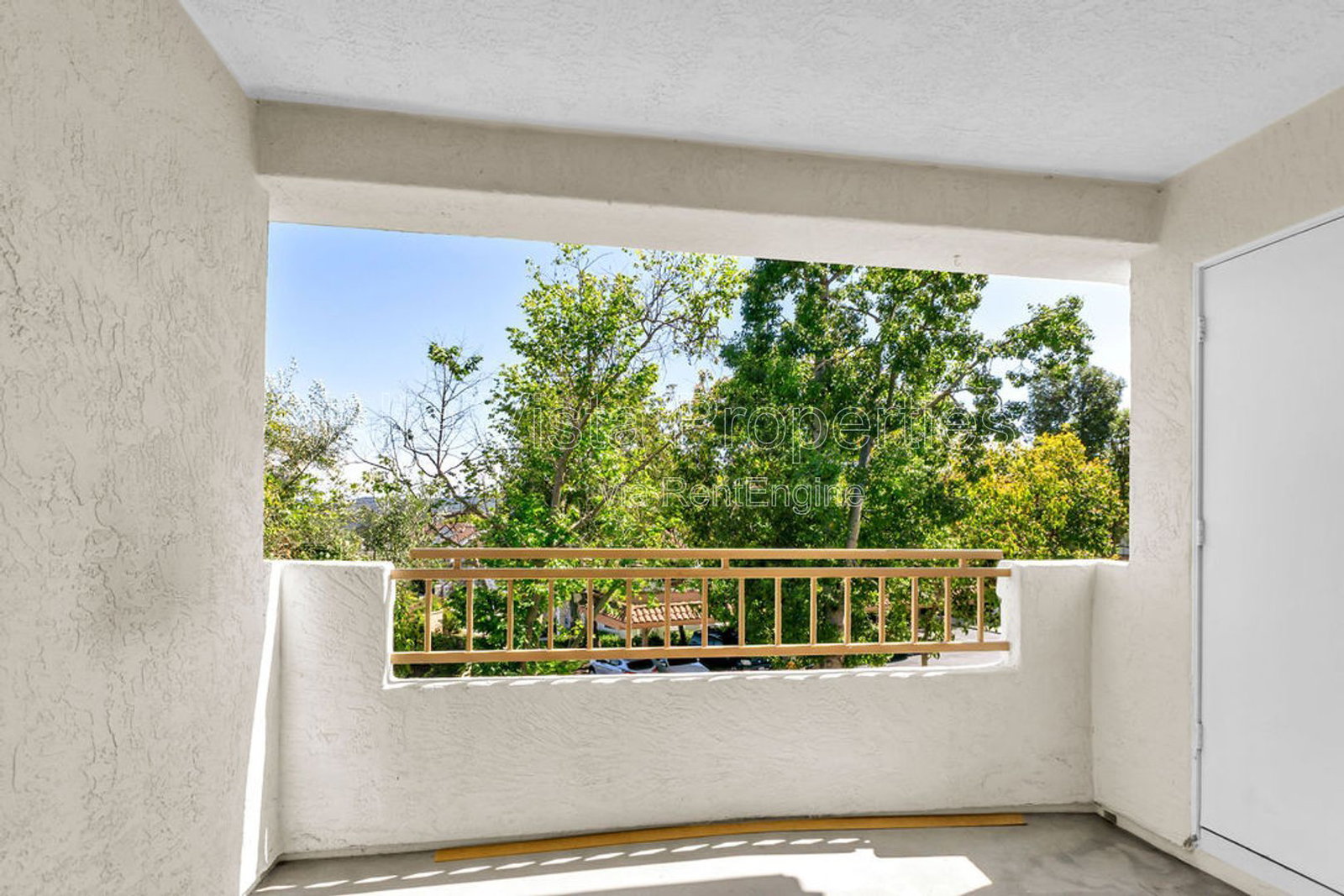 Gallery Image 18