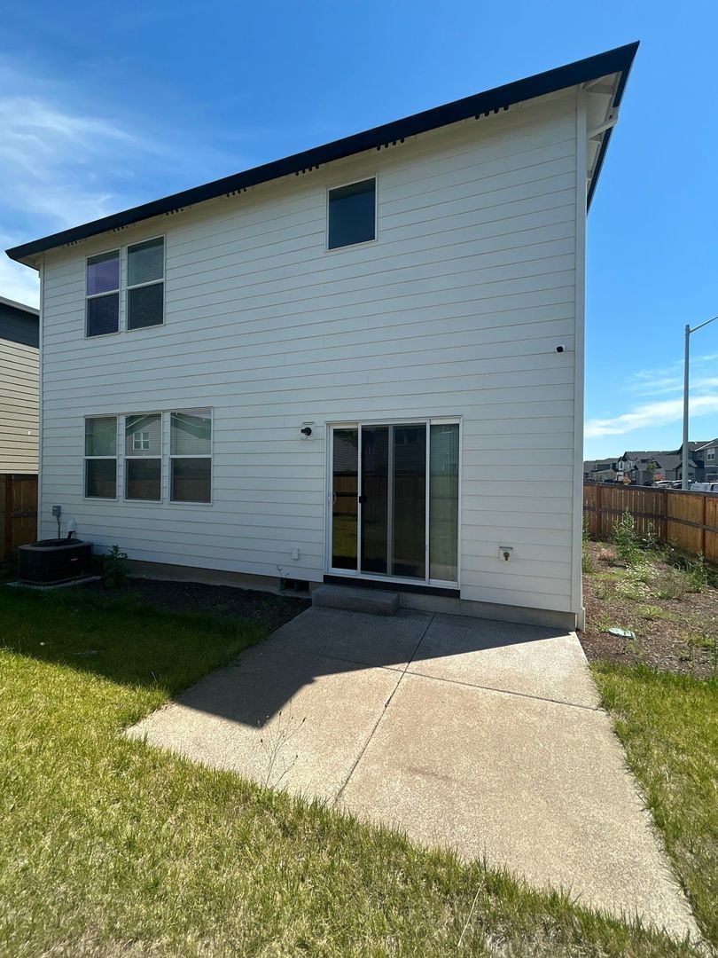 Gallery Image 37