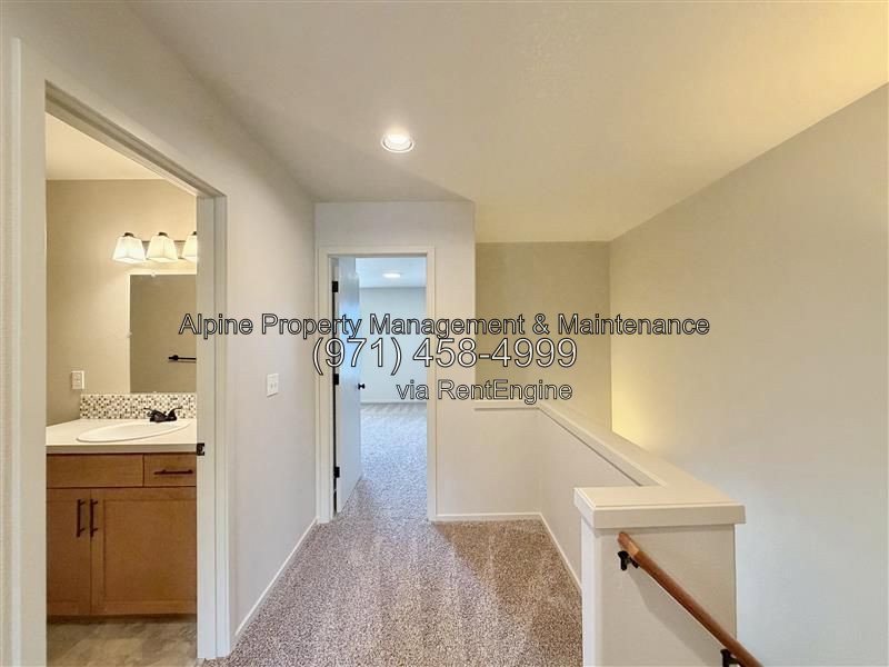 Gallery Image 19