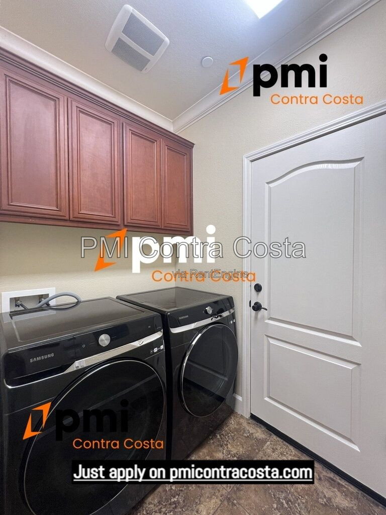 Gallery Image 41