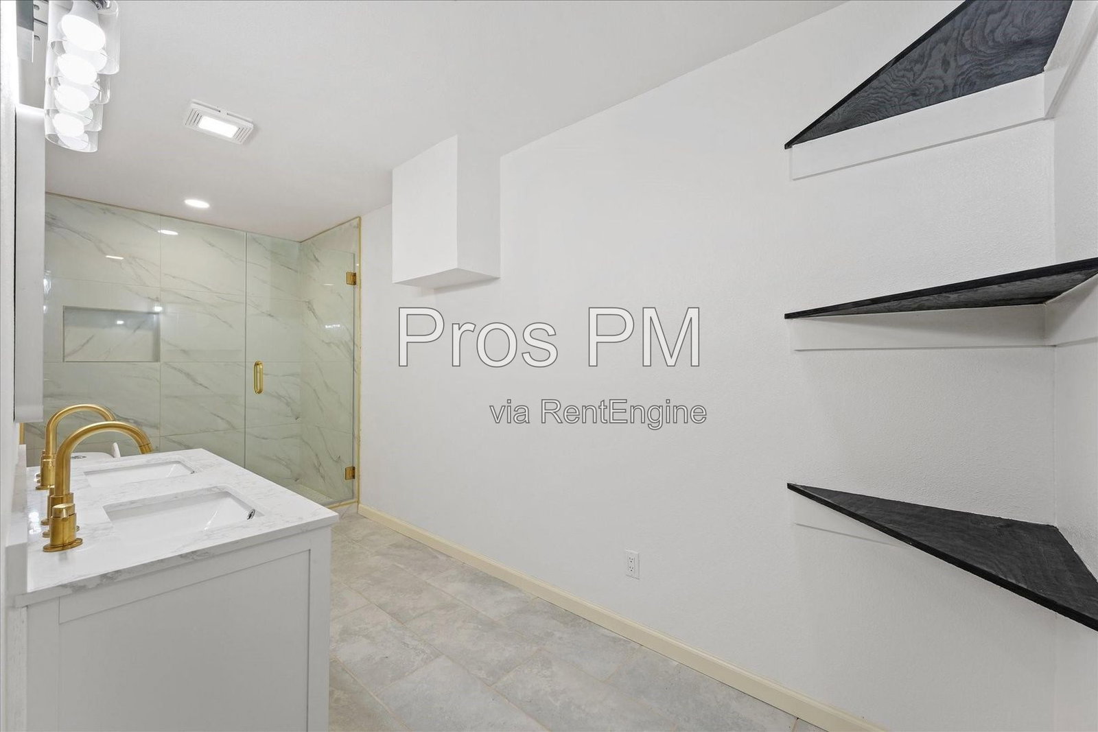 Gallery Image 34