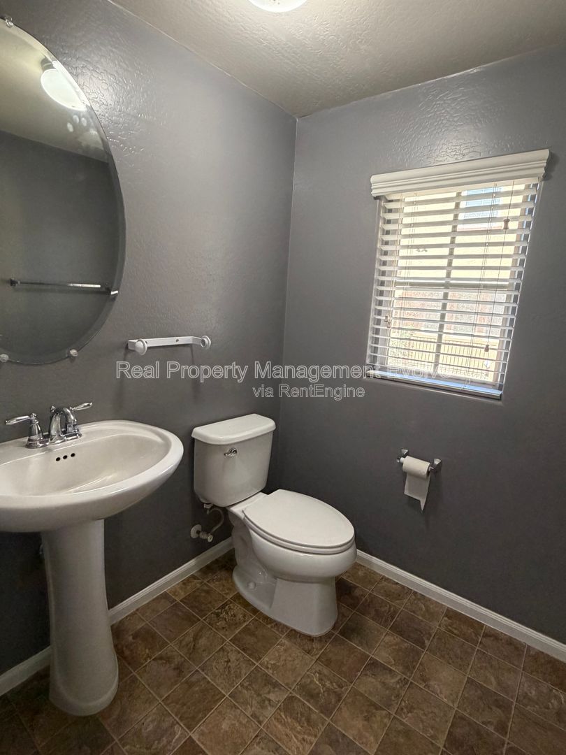 Gallery Image 14