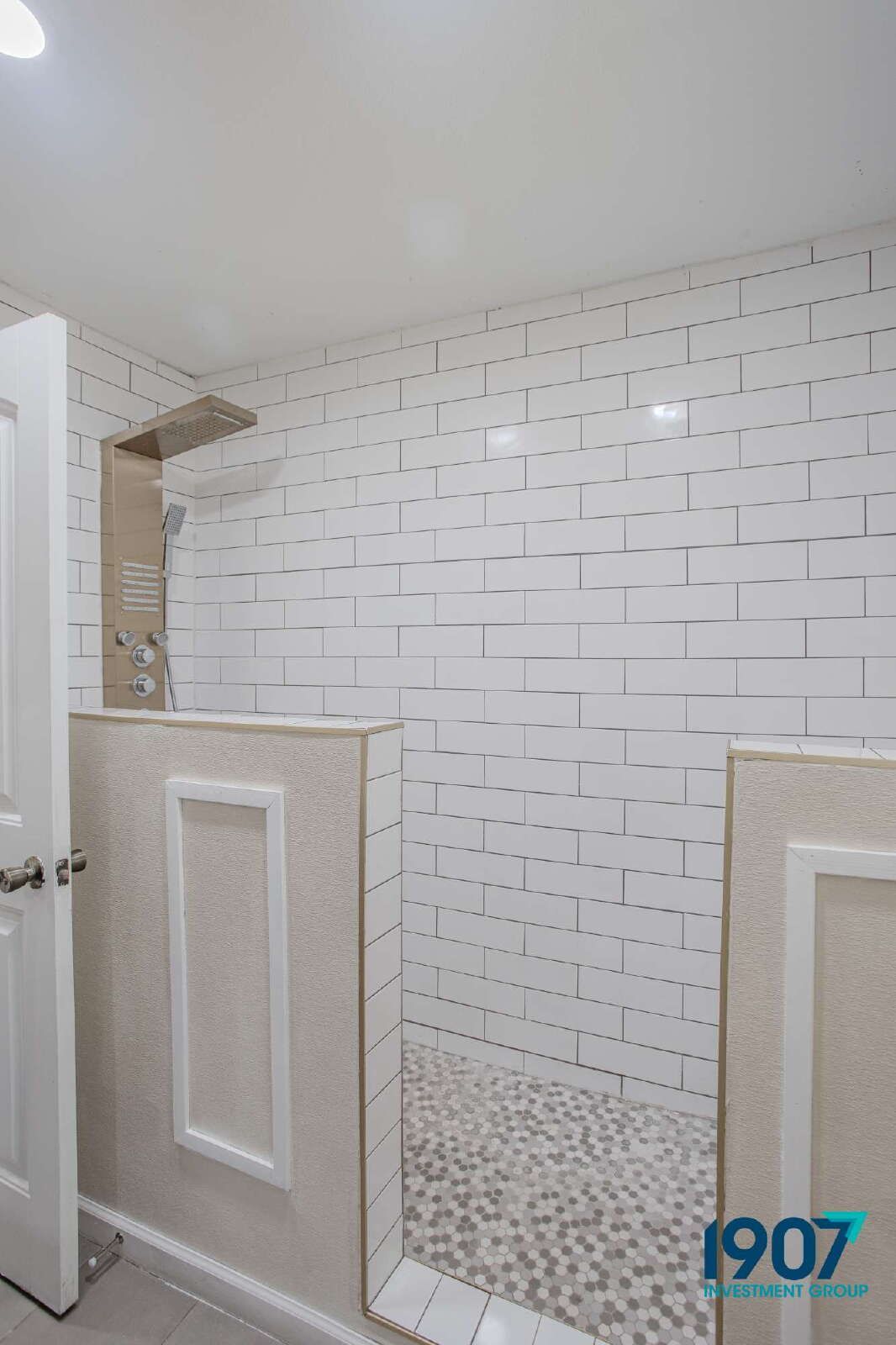 Gallery Image 18