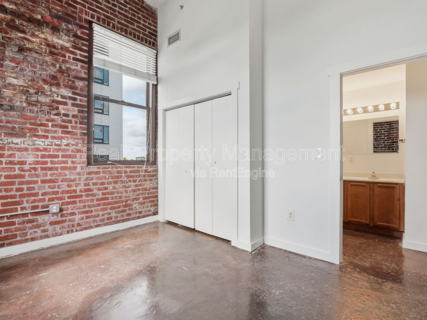 Gallery Image 21