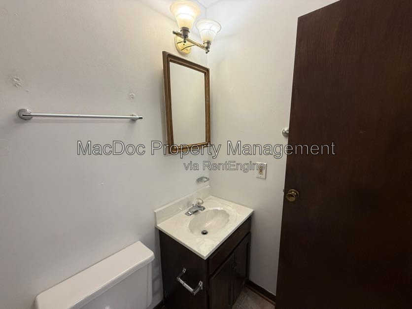 Gallery Image 18