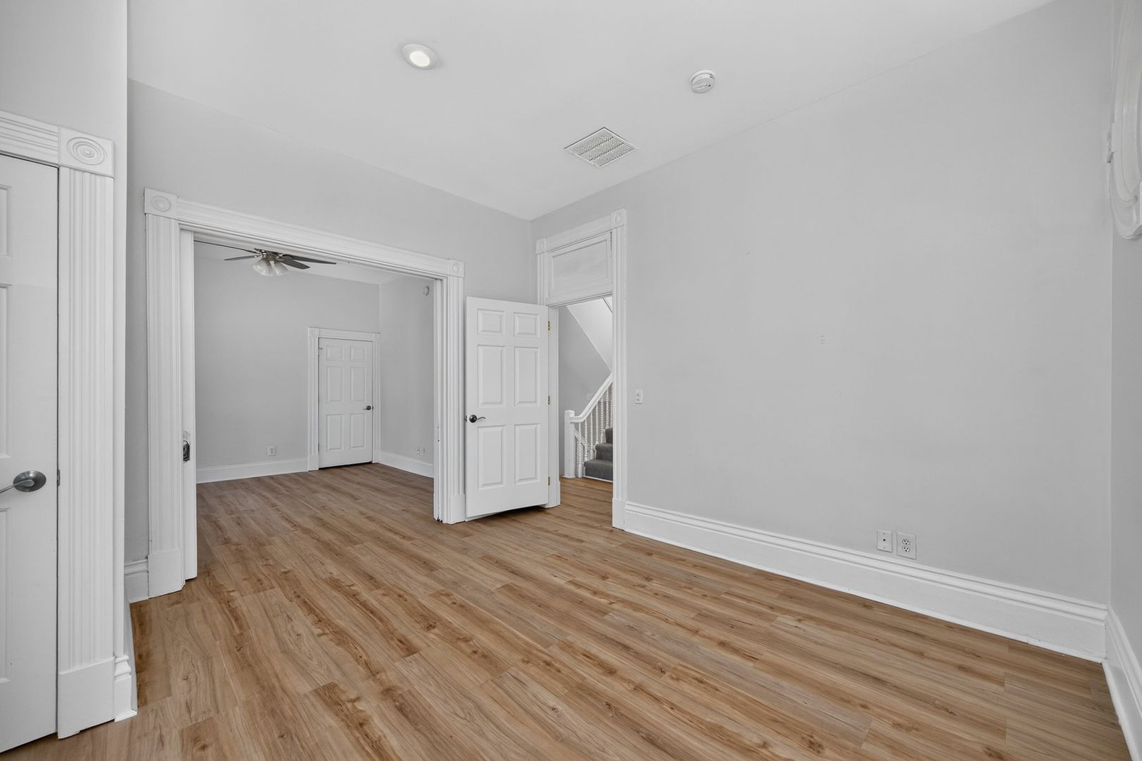 Gallery Image 16