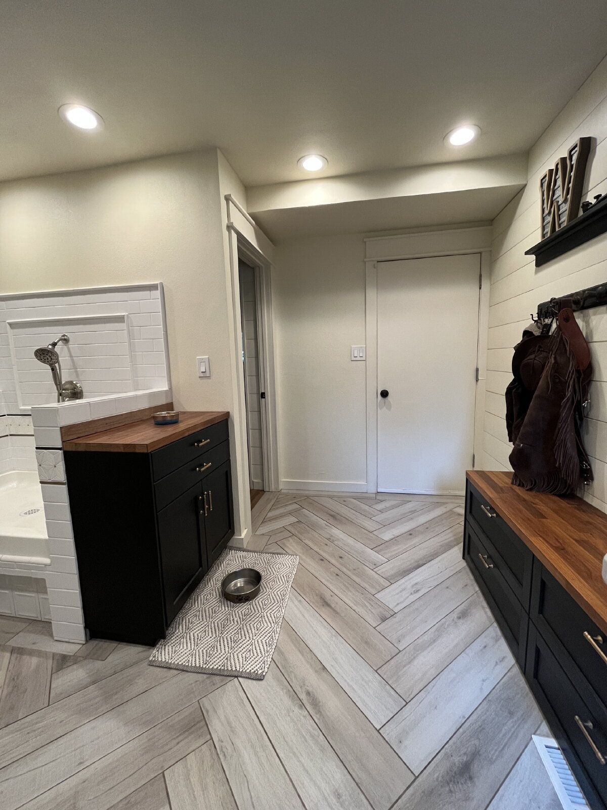Gallery Image 51