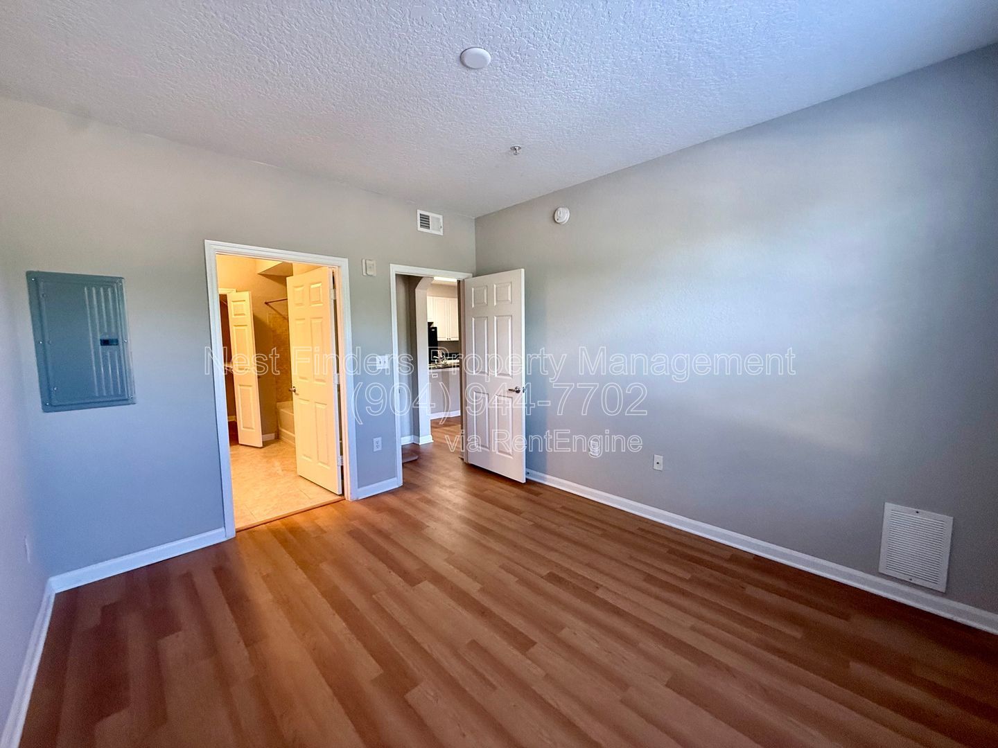 Gallery Image 14